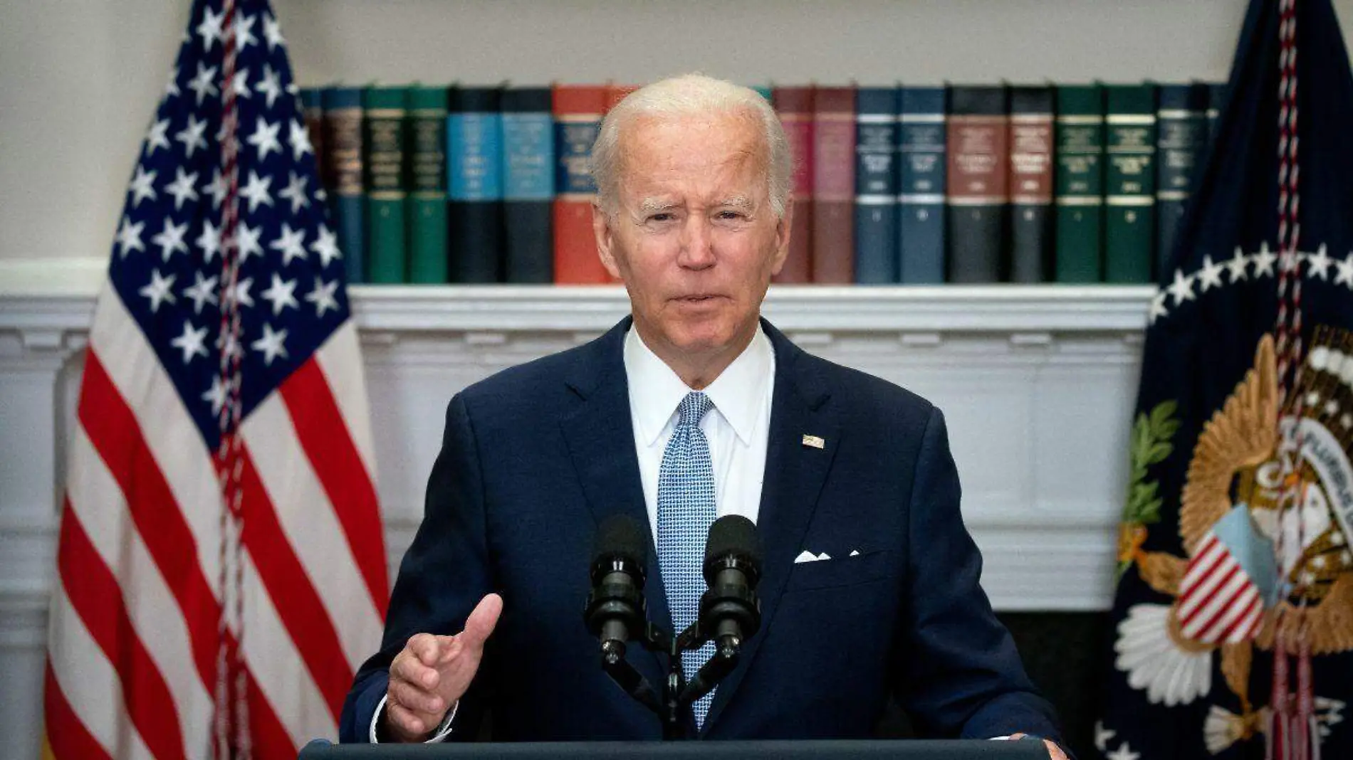 Biden firma histórico proyecto bipartidista sobre control de armas